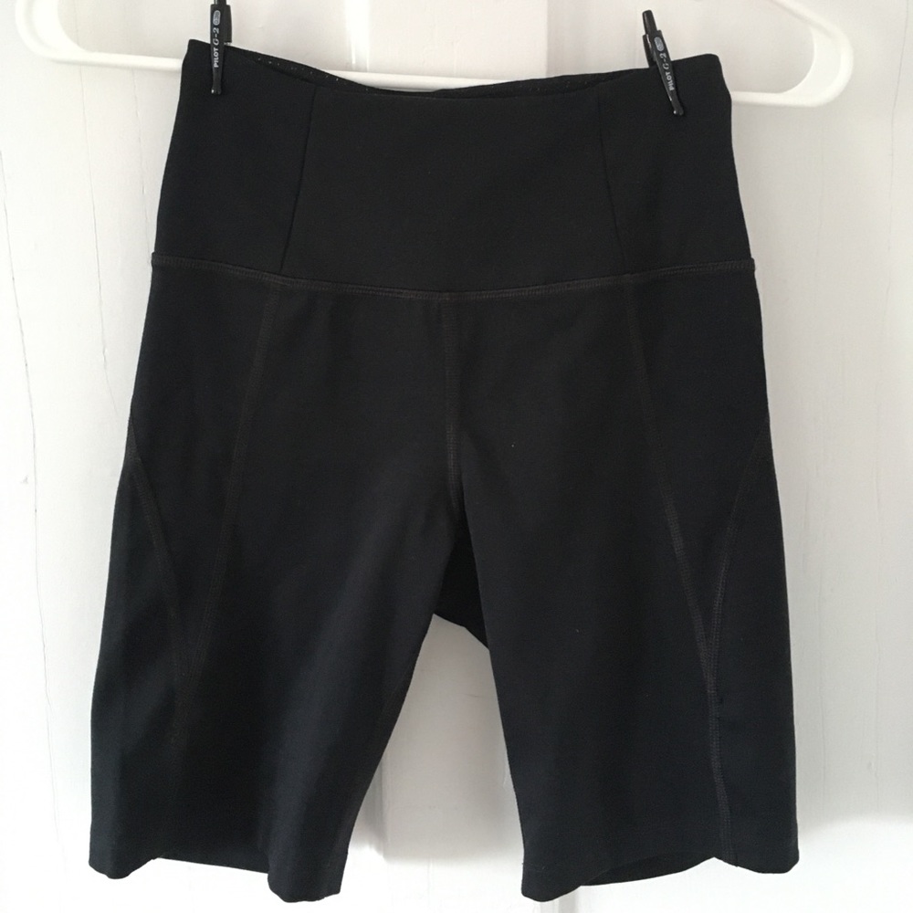 Black girlfriend collective high rise bike short